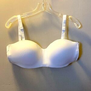 XL Maidenform Women's No Slip Smooth Look Convertible Straps Bra
